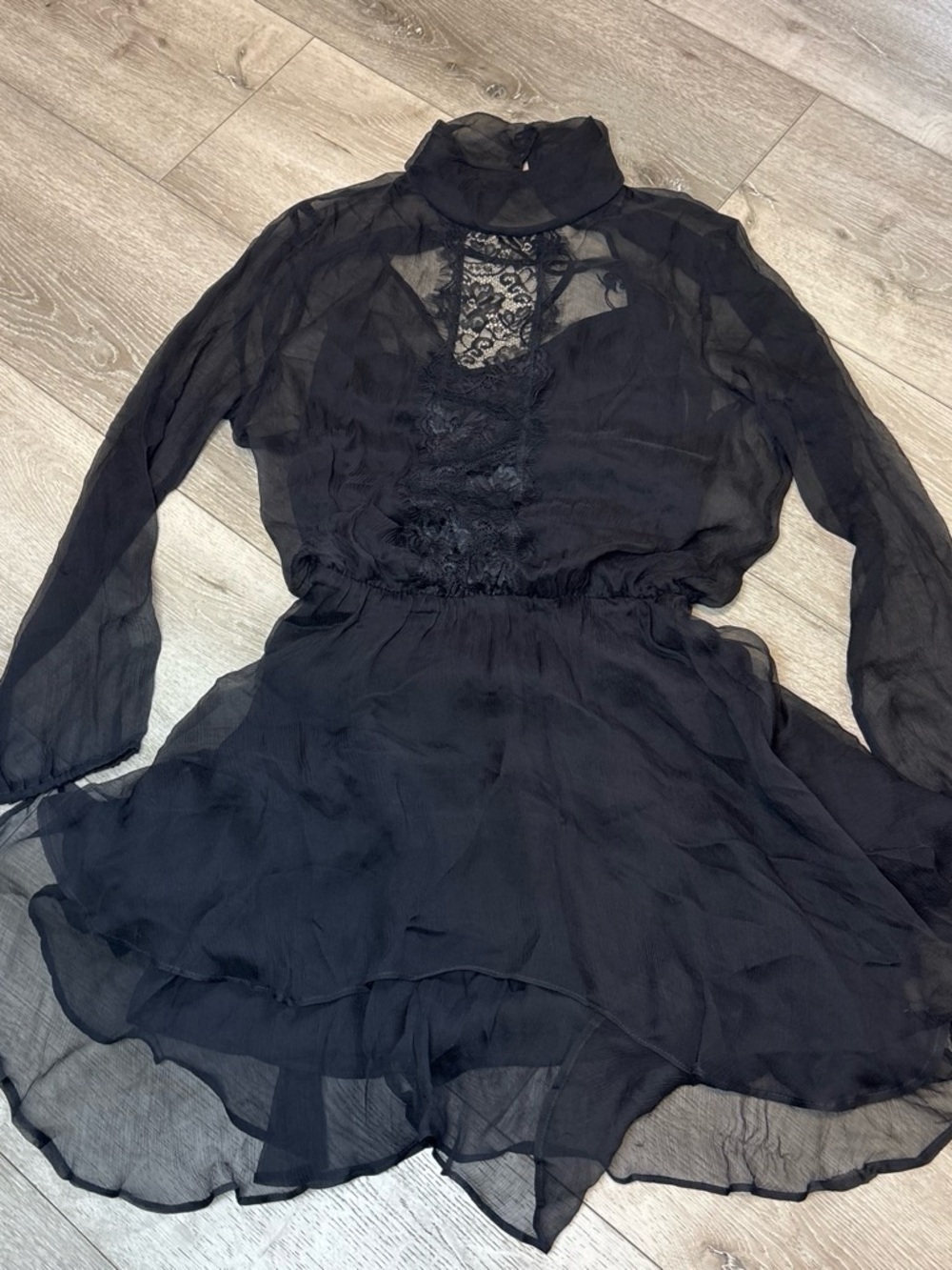 Krisa 100% Silk Chiffon Mock Neck Dress Black Lace Panel - Size M (Read Flaws)